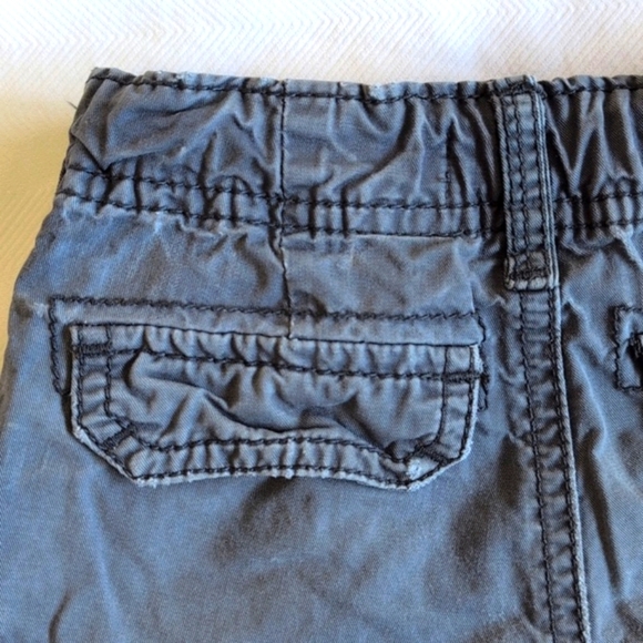 oshkosh b'gosh gray cotton twill cargo utility shorts 18 months baby boy - Picture 9 of 11